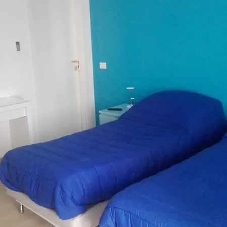 Ferienwohnung Barnet House Lamezia Lamezia Terme Exterior foto